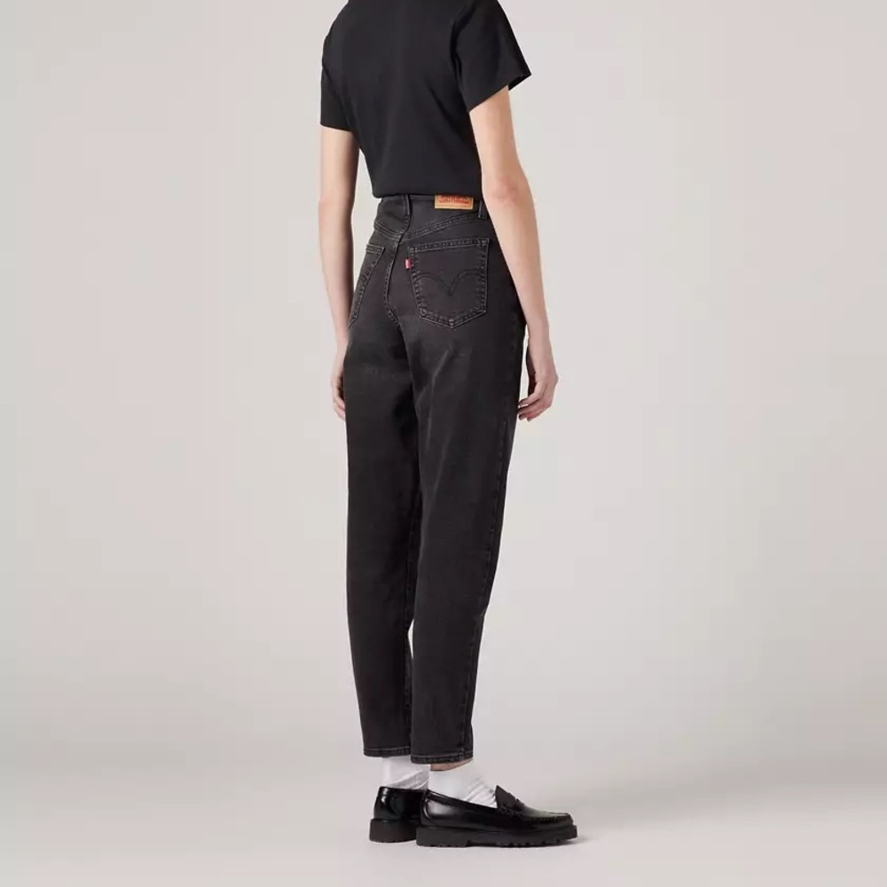 Levi’s Women’s High Waisted Zip Fly No Go Dark Wash Faded Black Mom Jeans 25